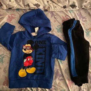 Boys jogging suit